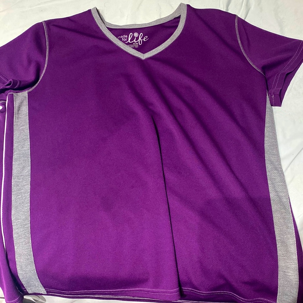 Short sleeve blouse. XL